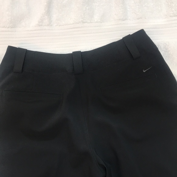 Size 2 black Nike pants in Pristine condition! - Picture 3 of 3